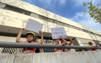 Dos infants a la manifestació d'aquesta tarda | Helena Molist